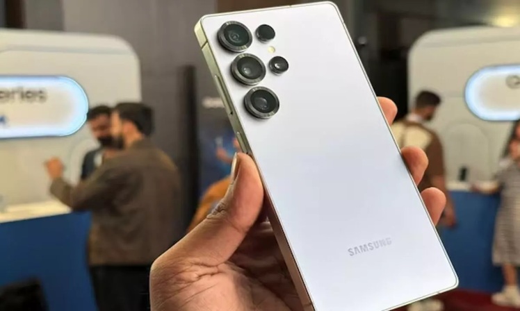 کاهش ضخامت دوربین گوشی های سامسونگ